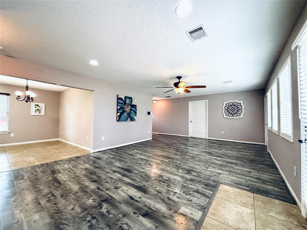 2413 Kingsdale Drive, Deer Park, Texas image 21