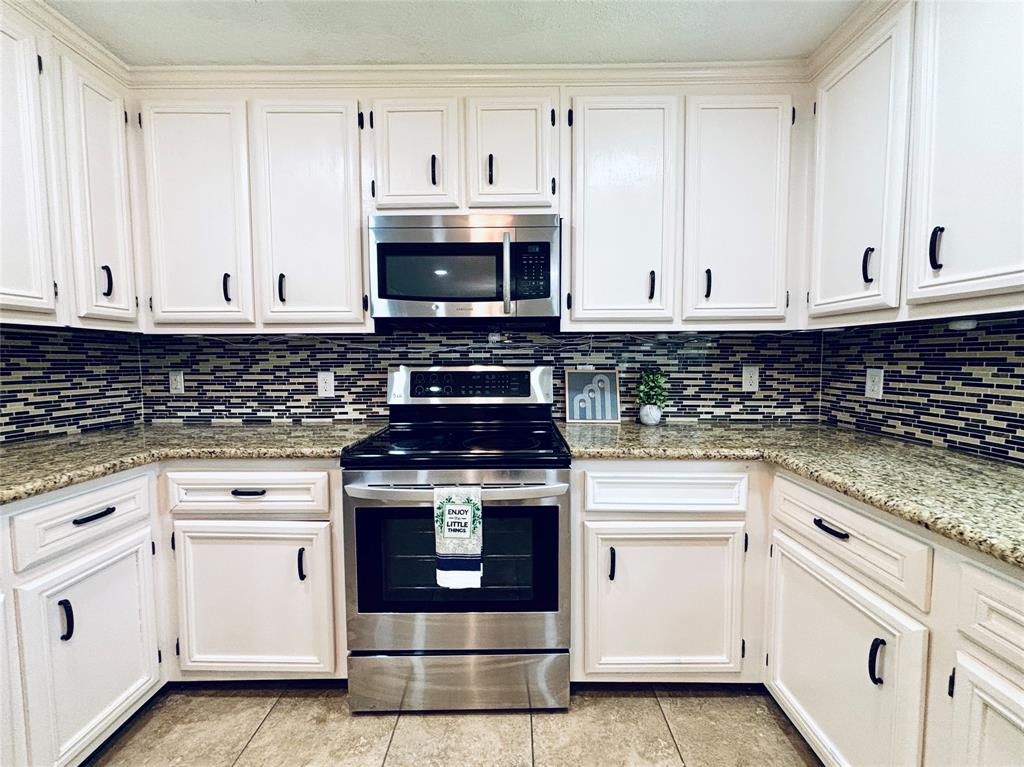 2413 Kingsdale Drive, Deer Park, Texas image 7