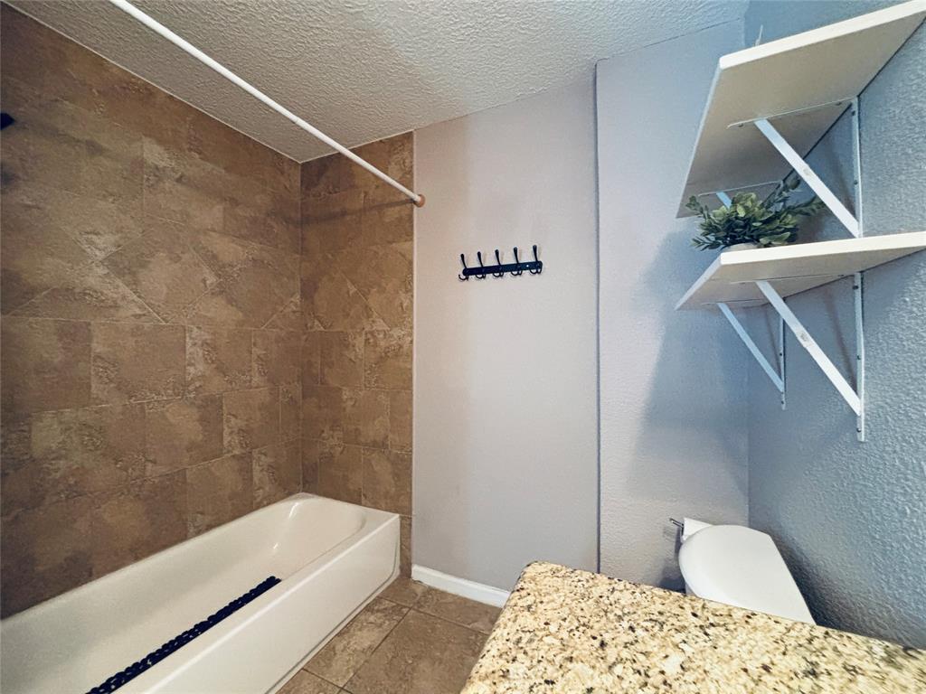 2413 Kingsdale Drive, Deer Park, Texas image 25