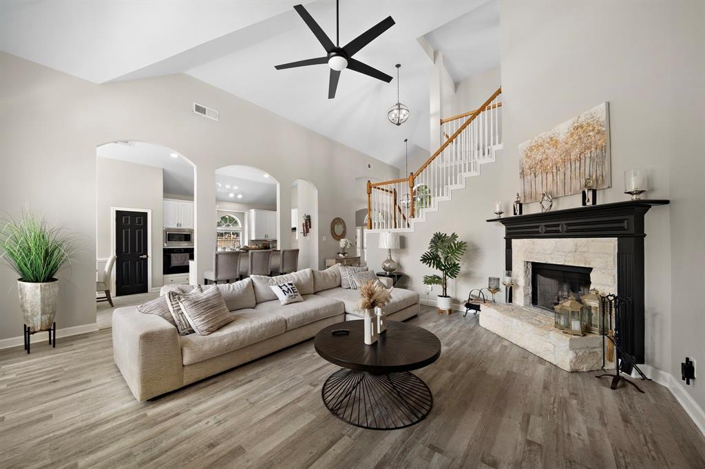 11206 Silver Rush Drive