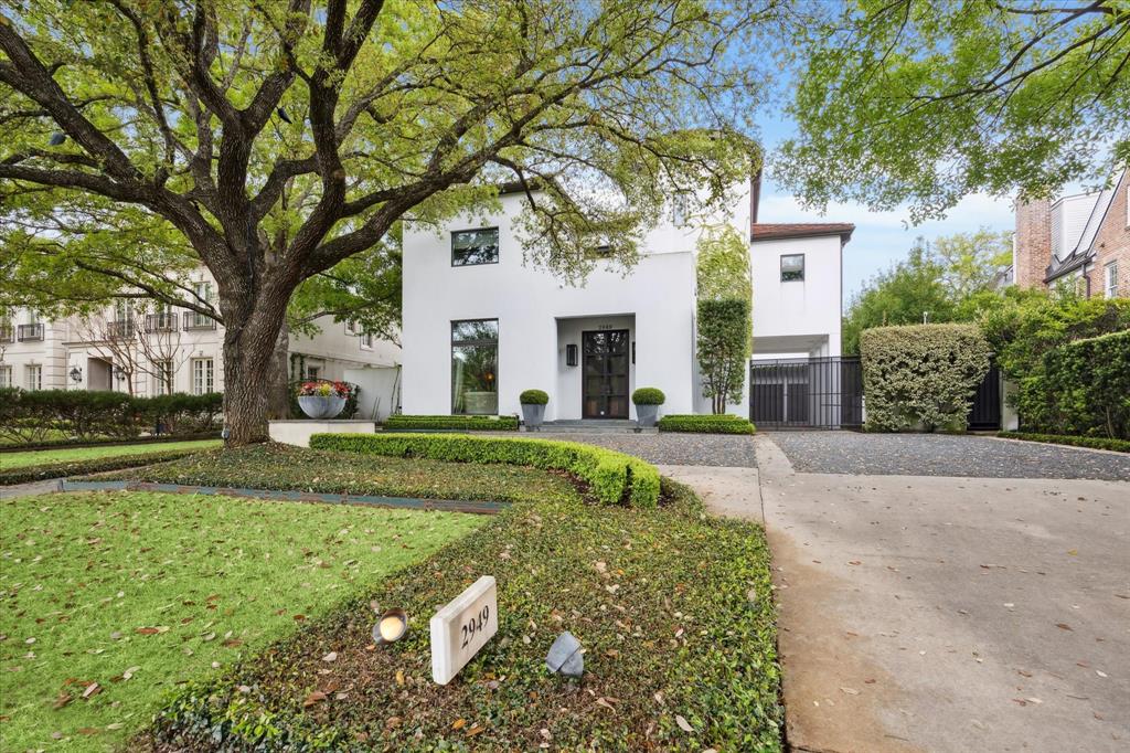 2949 Chevy Chase Drive, Houston, Texas image 1
