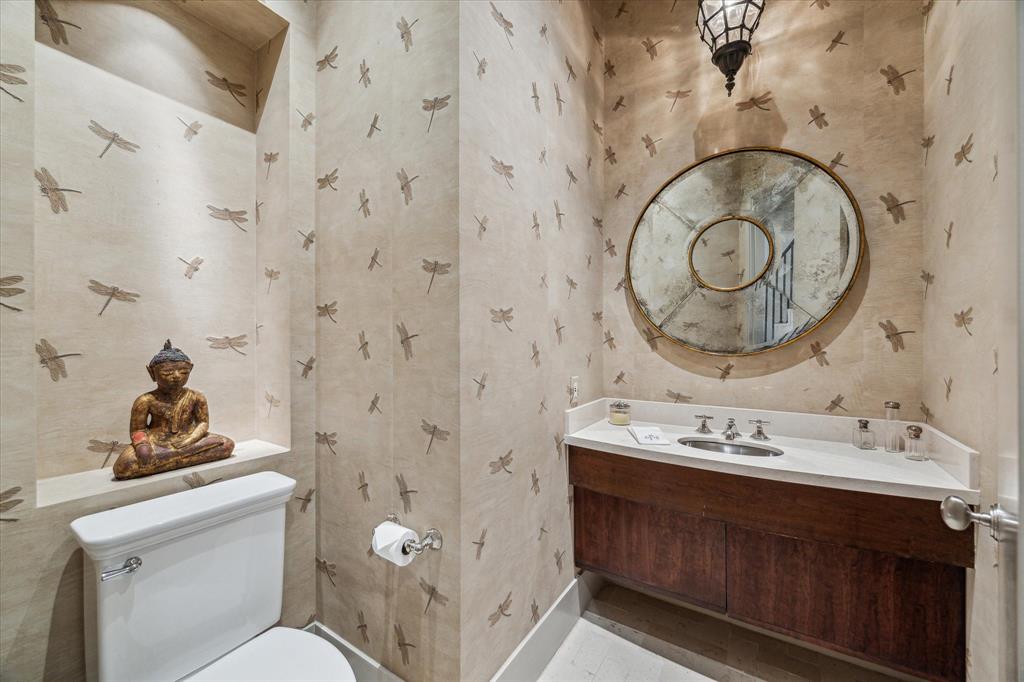 2949 Chevy Chase Drive, Houston, Texas image 18