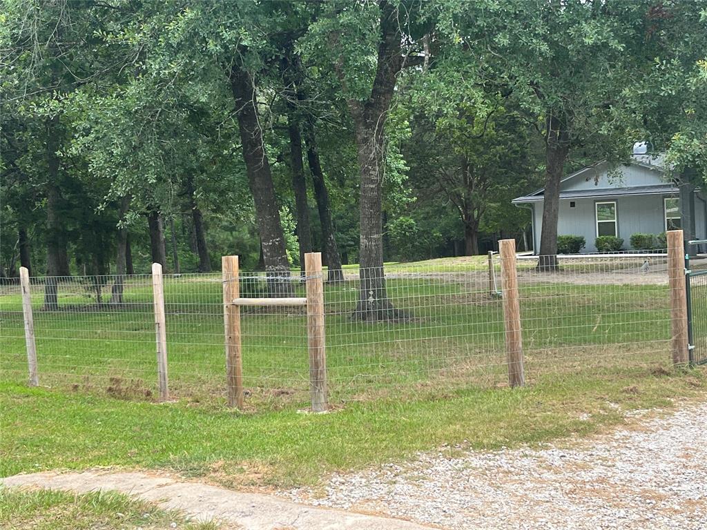 482 Rolling, Livingston, Texas image 4