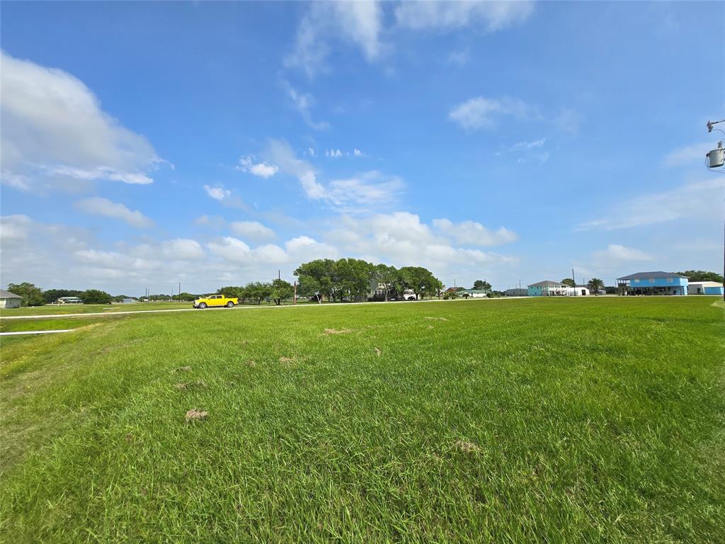 88 Calumet Drive, Palacios, Texas image 12