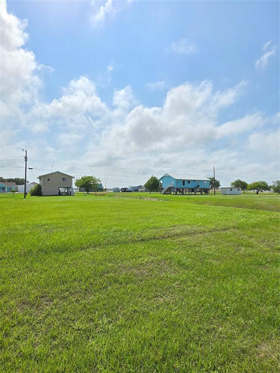 88 Calumet Drive, Palacios, Texas image 4