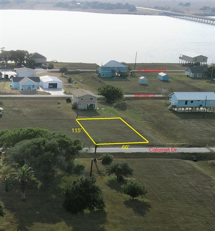 88 Calumet Drive, Palacios, Texas image 1