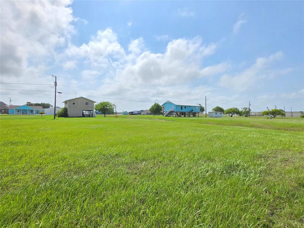 88 Calumet Drive, Palacios, Texas image 5