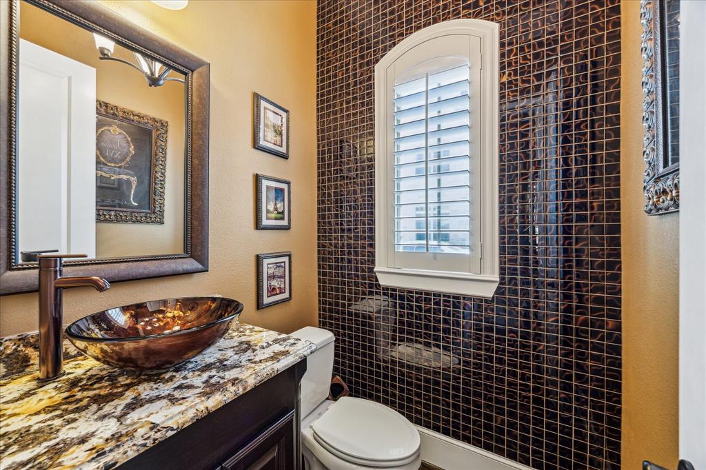 8412 Moritz Walk, Houston, Texas image 12