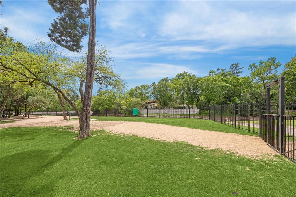 8412 Moritz Walk, Houston, Texas image 26