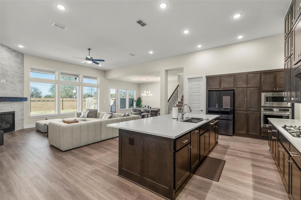 32022 Western Grove Lane, Fulshear, Texas image 2
