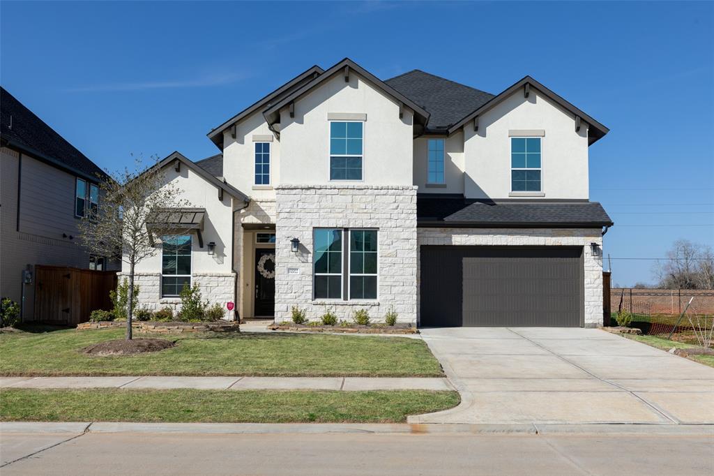 32022 Western Grove Lane, Fulshear, Texas image 1