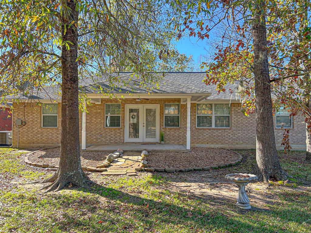 235 Idlewilde Drive, Onalaska, Texas image 3