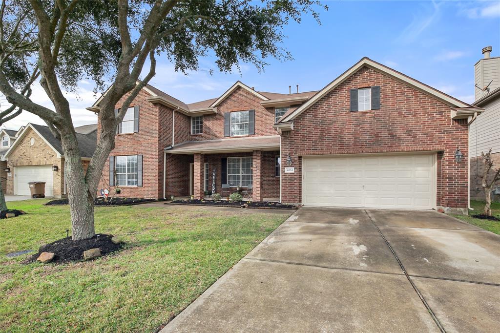 4204 S Meridian Greens Drive, Dickinson, Texas image 2