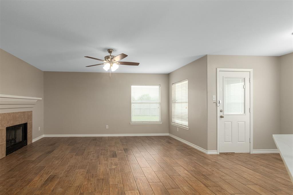 5206 Fairtide Drive, Baytown, Texas image 11