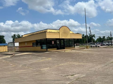 2401 Shaver Street Pasadena TX 77502