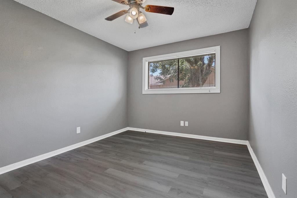 119 Cottonwood Street, Lake Jackson, Texas image 32