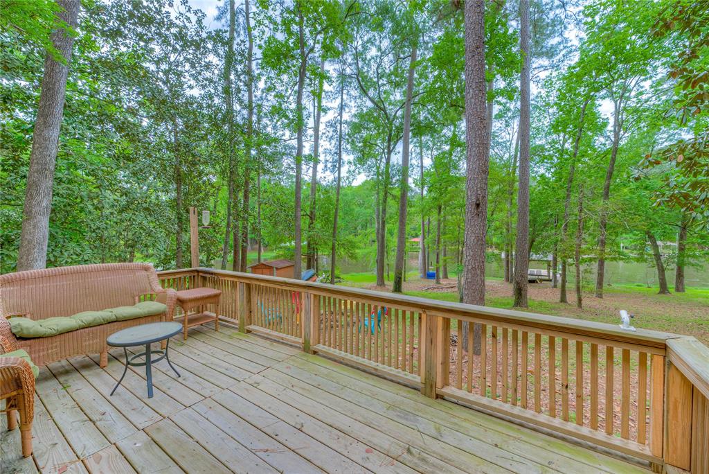 435 Terrace Trail, Goodrich, Texas image 11