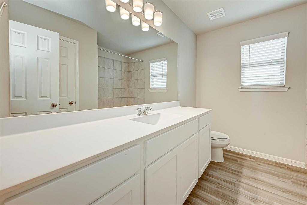 10256 Badger Run Lane, Magnolia, Texas image 13