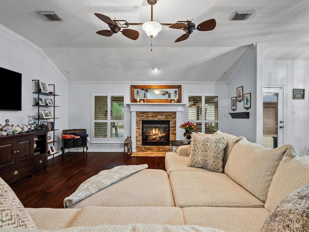 1309 Coryell Street, League City, Texas image 10