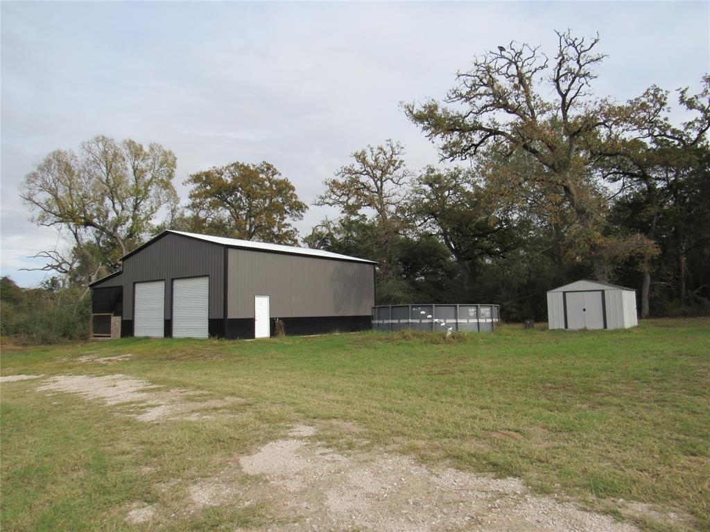 10895 Zetter Rd, Brenham, Texas image 35