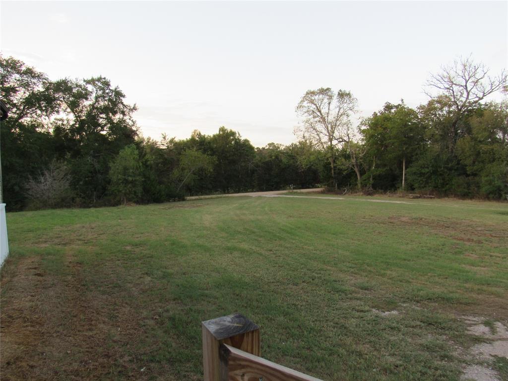 10895 Zetter Rd, Brenham, Texas image 42