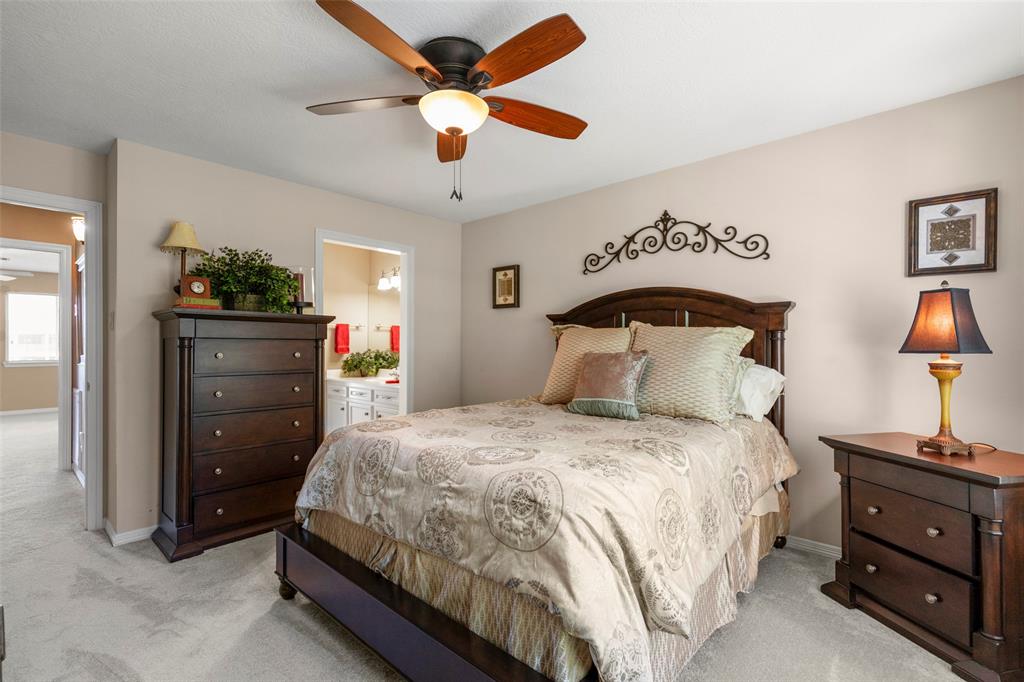 207 Kingfisher Drive, Sugar Land, Texas image 31