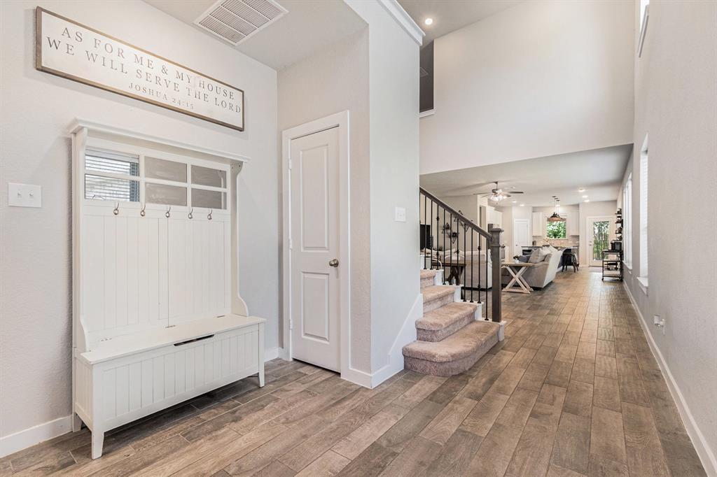 226 Aster View Court, Montgomery, Texas image 3