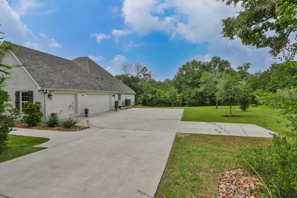 9503 King Oaks Drive, Iola, Texas image 39