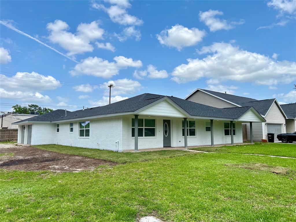 803 Hackberry Street