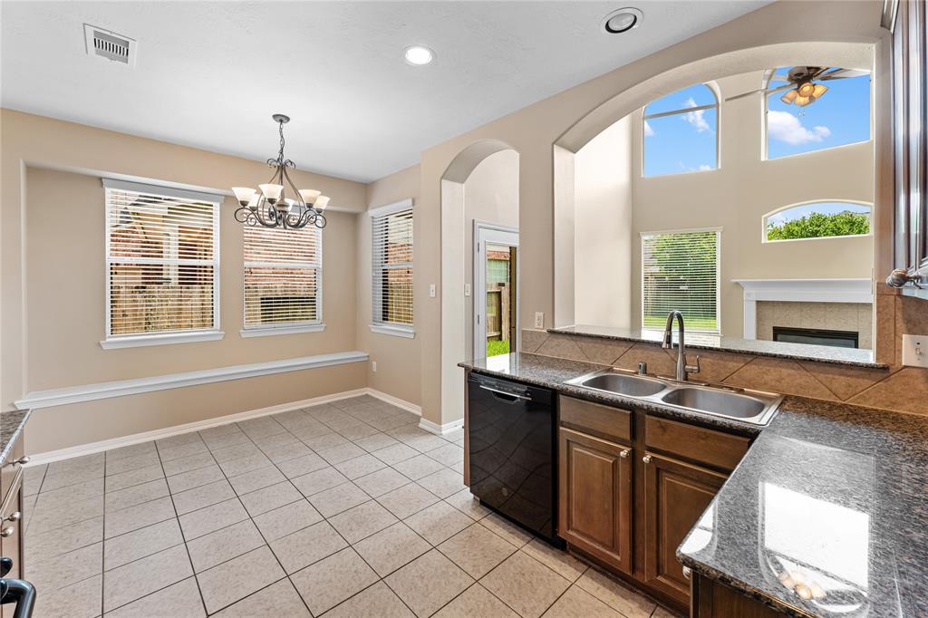 12314 Shore Lands Road, Cypress, Texas image 9