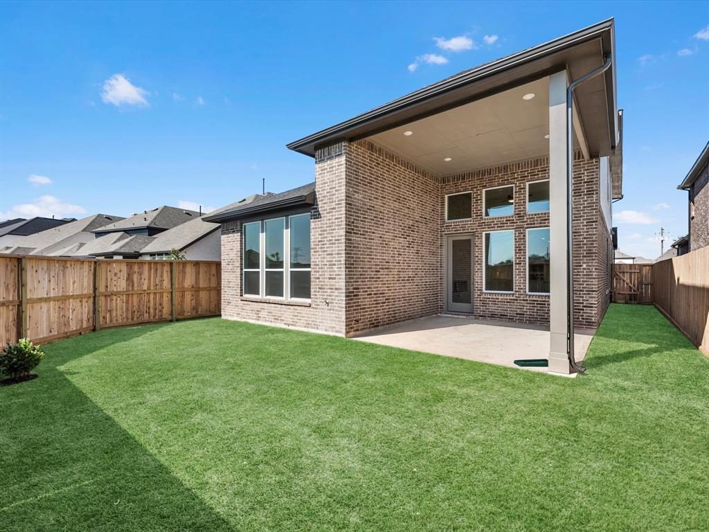 2302 Fresh Flower Way, Richmond, Texas image 20