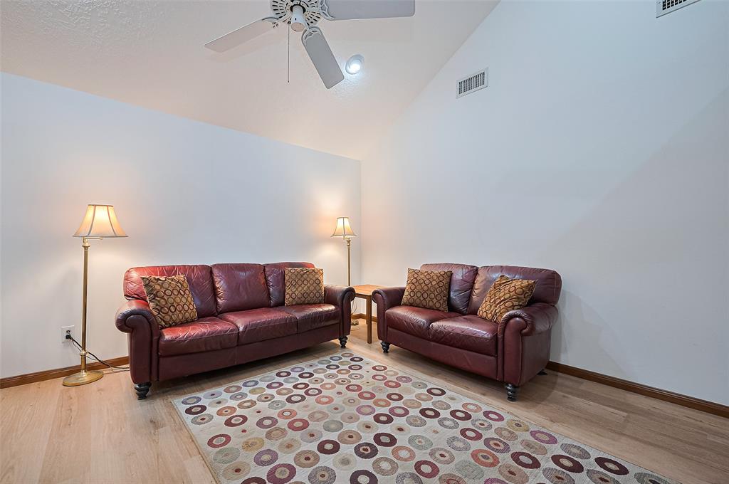 16218 Capri Drive, Jersey Village, Texas image 21