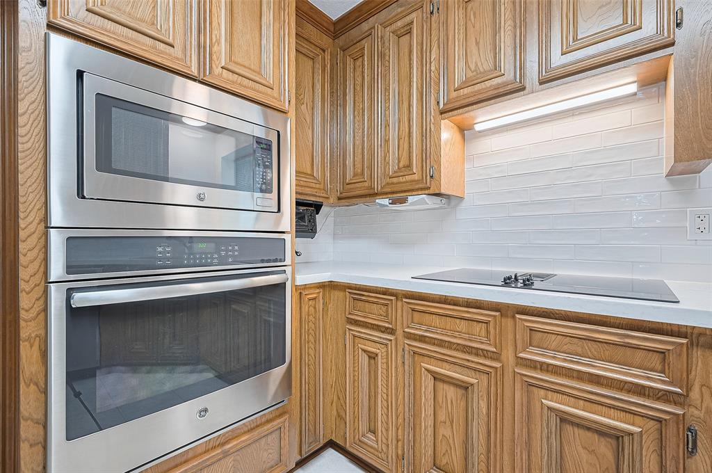 16218 Capri Drive, Jersey Village, Texas image 12