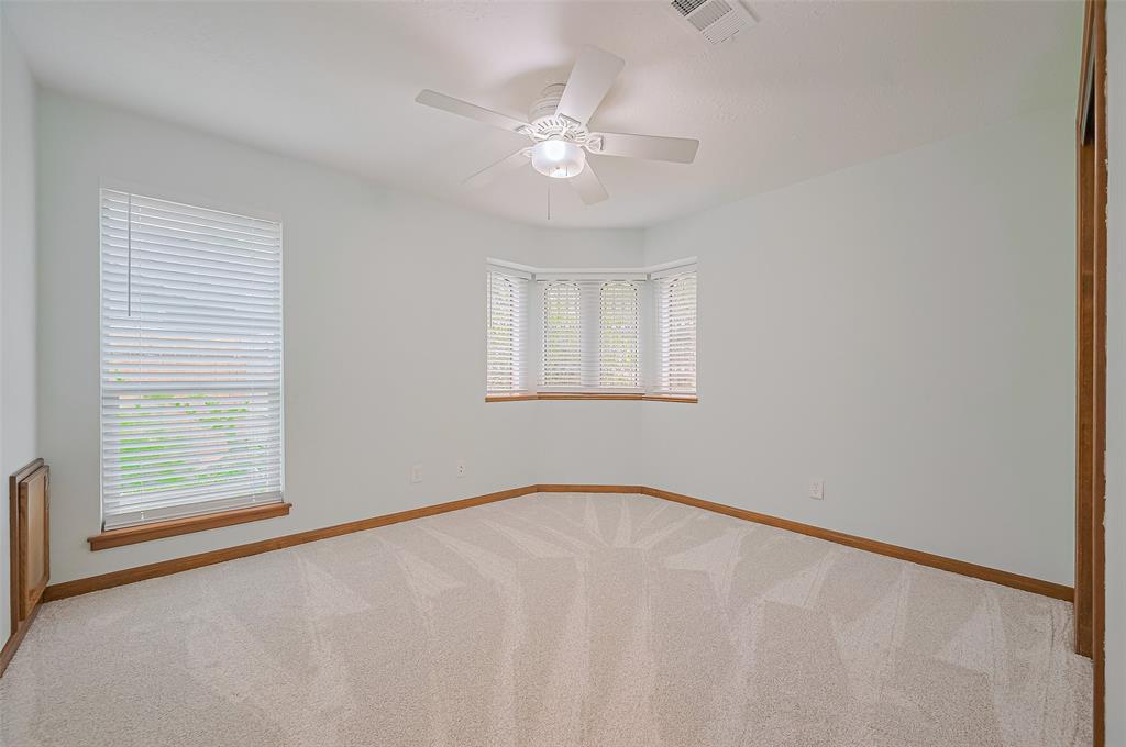 16218 Capri Drive, Jersey Village, Texas image 25