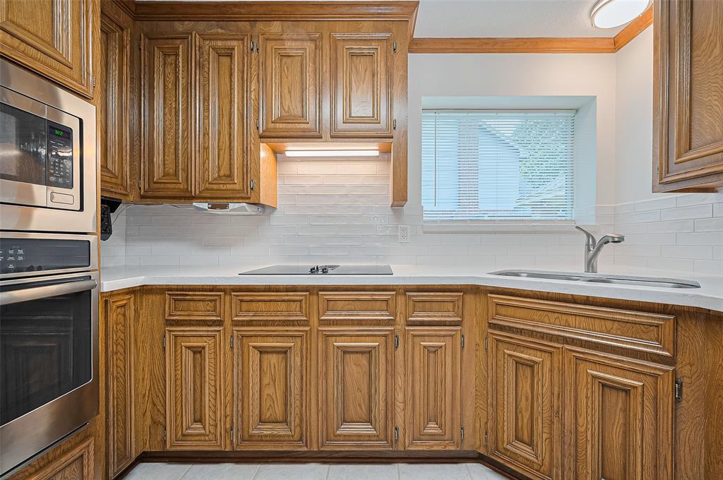 16218 Capri Drive, Jersey Village, Texas image 11