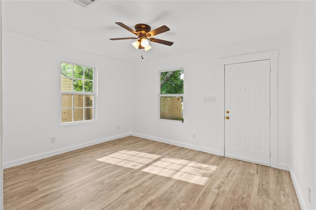 807 Aron Street, Baytown, Texas image 4