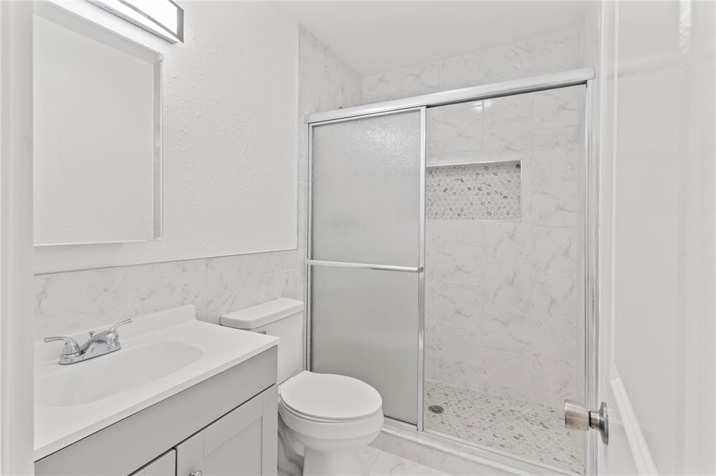 807 Aron Street, Baytown, Texas image 10