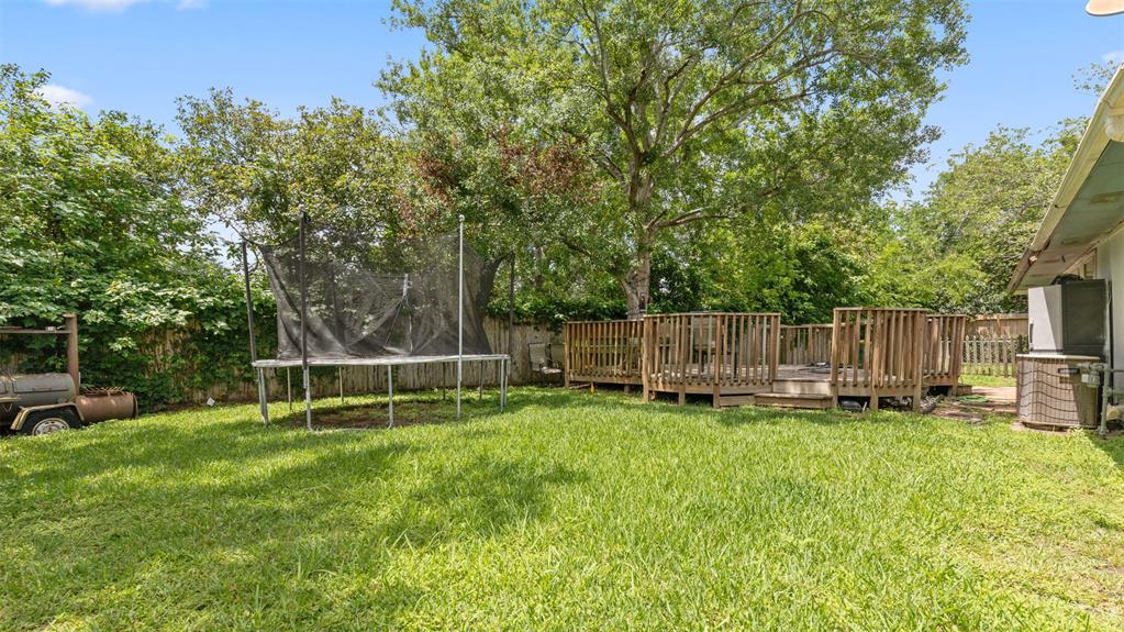 1014 Pimlico Drive, Pearland, Texas image 13