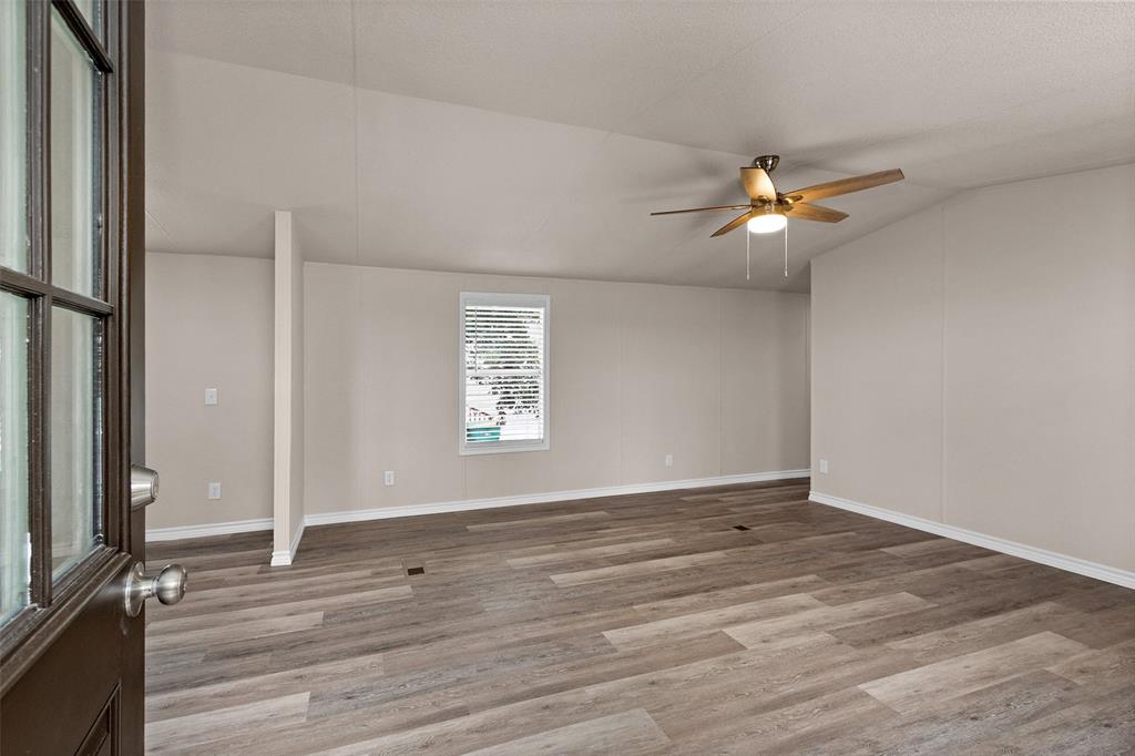 84 Ridgeway Drive