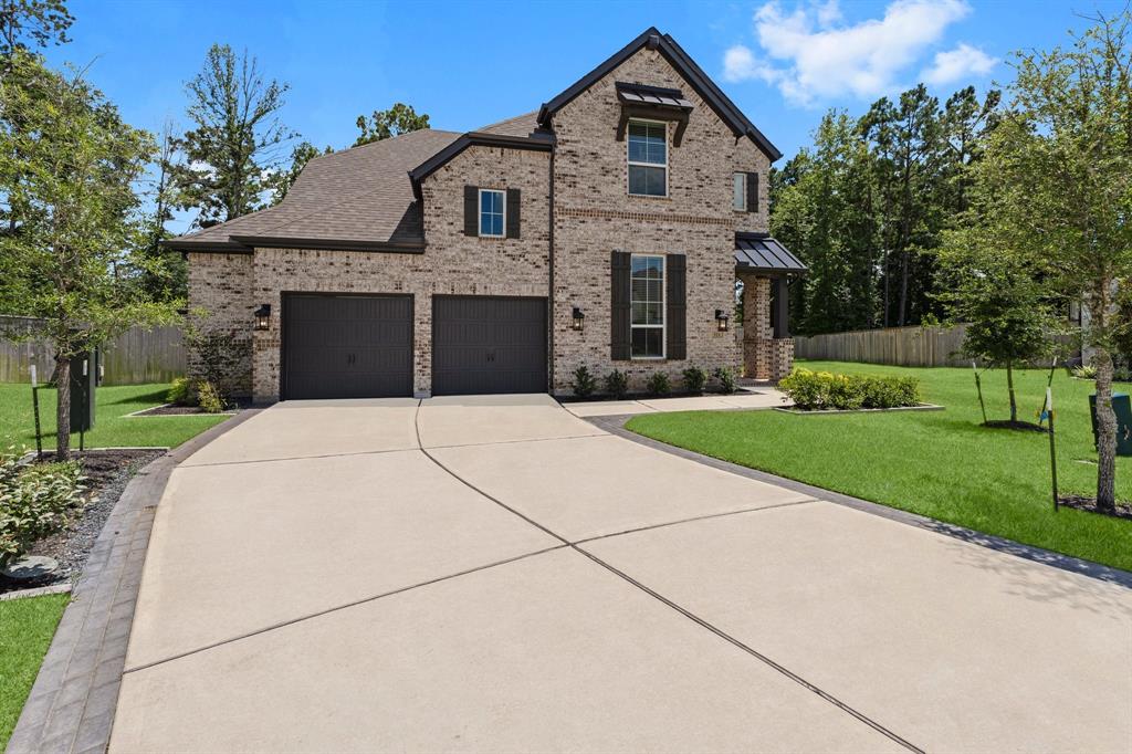 321 Mallory Court