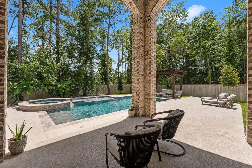 321 Mallory Court