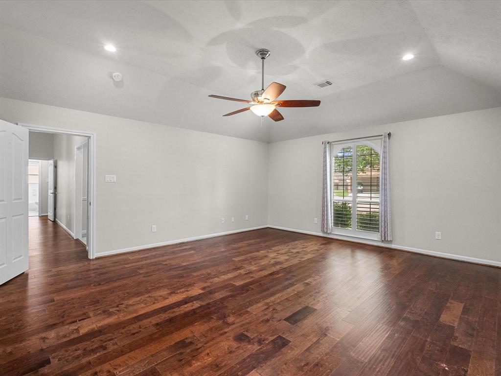 1711 Yucca Court, League City, Texas image 16