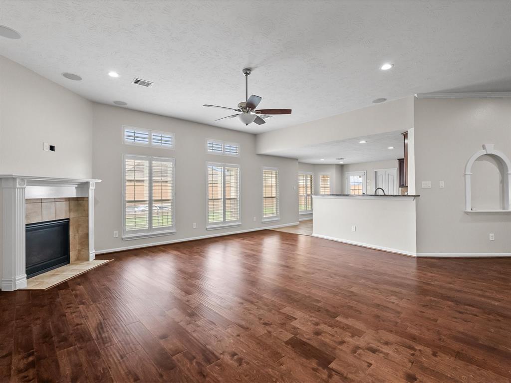 1711 Yucca Court, League City, Texas image 5