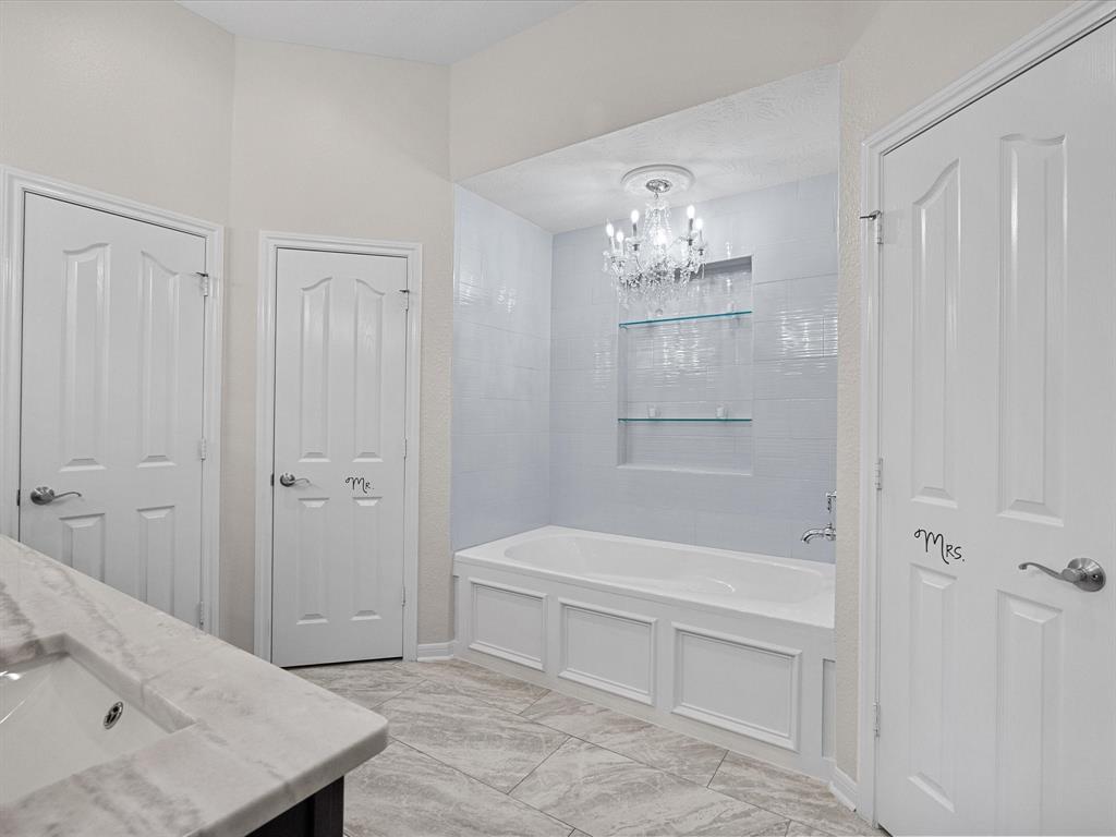 1711 Yucca Court, League City, Texas image 17