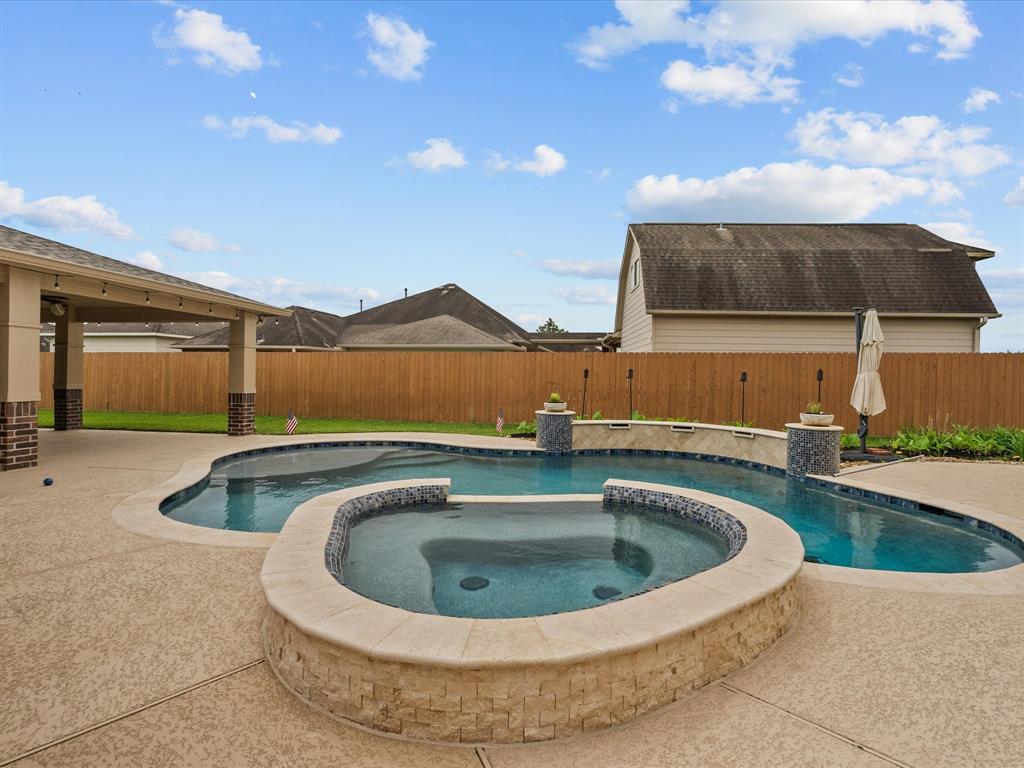 1711 Yucca Court, League City, Texas image 32
