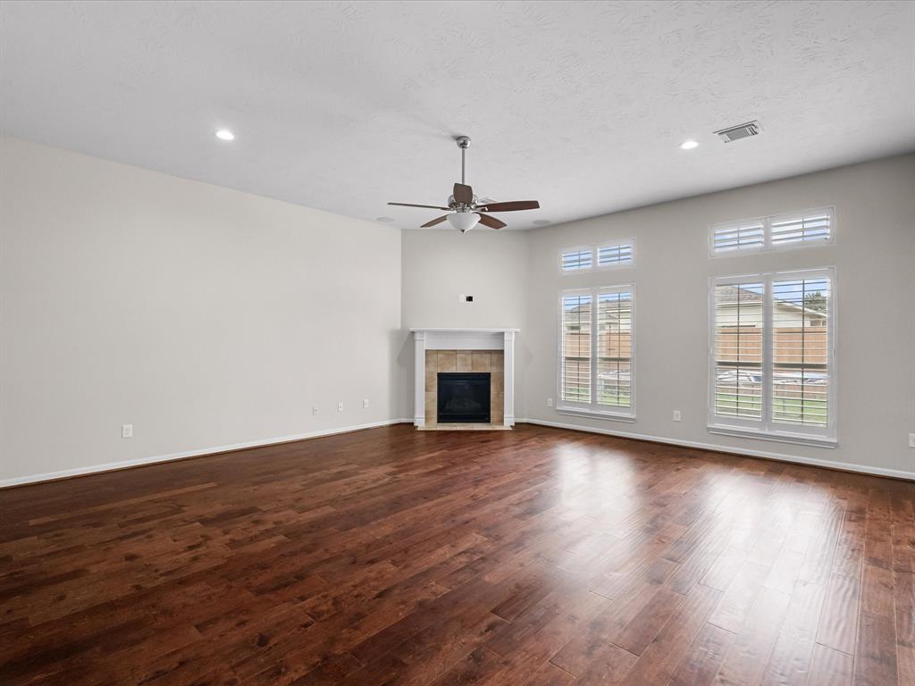 1711 Yucca Court, League City, Texas image 4