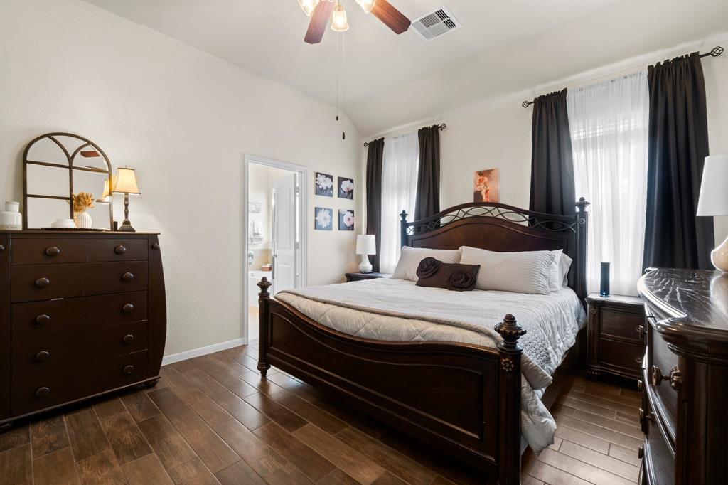 111 S Fulton Street, Texas City, Texas image 17