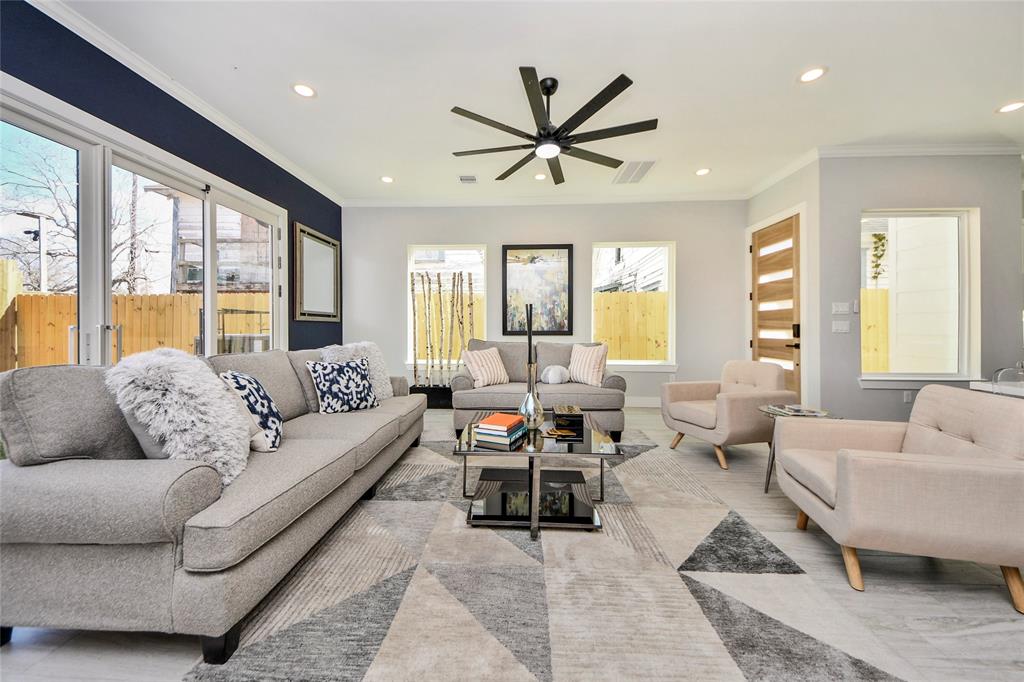 3033 Dennis Street, Houston, Texas image 10