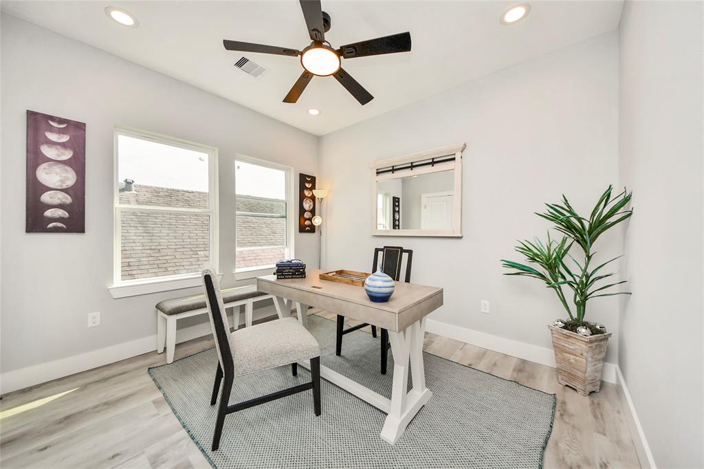 3033 Dennis Street, Houston, Texas image 31