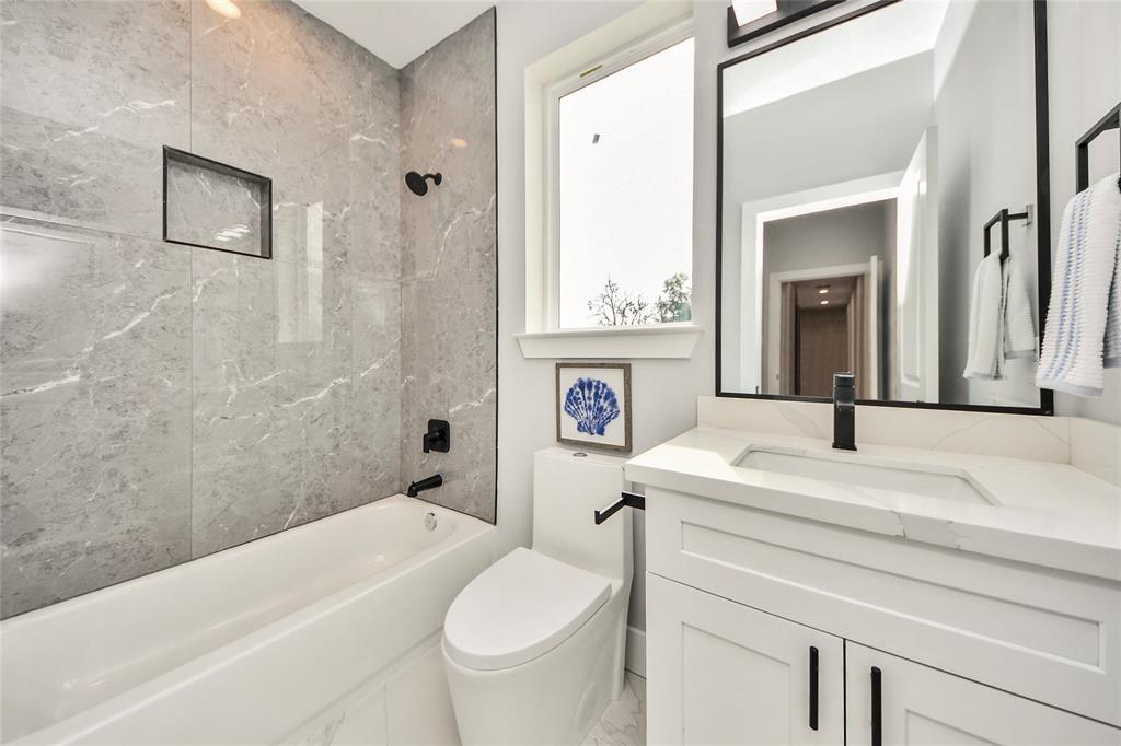 3033 Dennis Street, Houston, Texas image 40